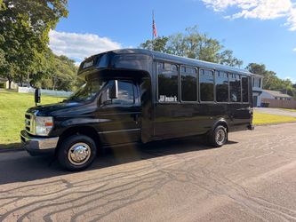 2014 ford E450 limousine party bus