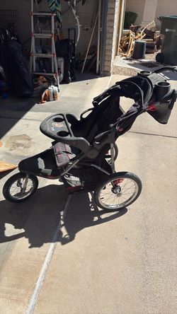 Babytrend jogging stroller