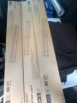 Commercial Electric LED Strip Lights – Lot of 3
