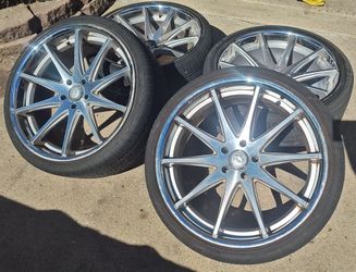 22" ROHANA STAGGERED WHEELS 5X120