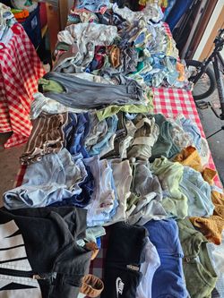 Baby Clothes used like New $1 a piece and sets $2