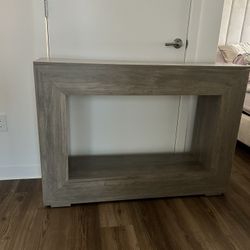 Console Table/ TV Stand