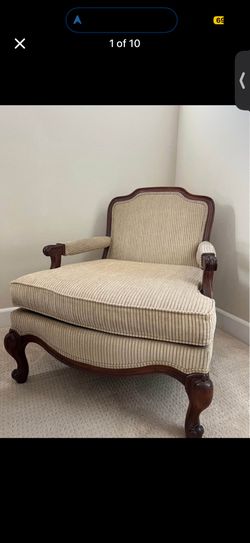 Classic Furniture Set – Solid Wood & Great Condition – $300 (Pick Up Only)