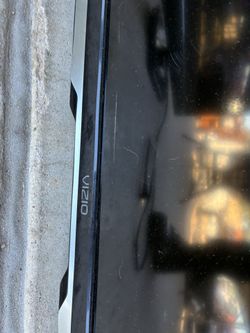 Vizio 42” Flat Screen TV – Works Great