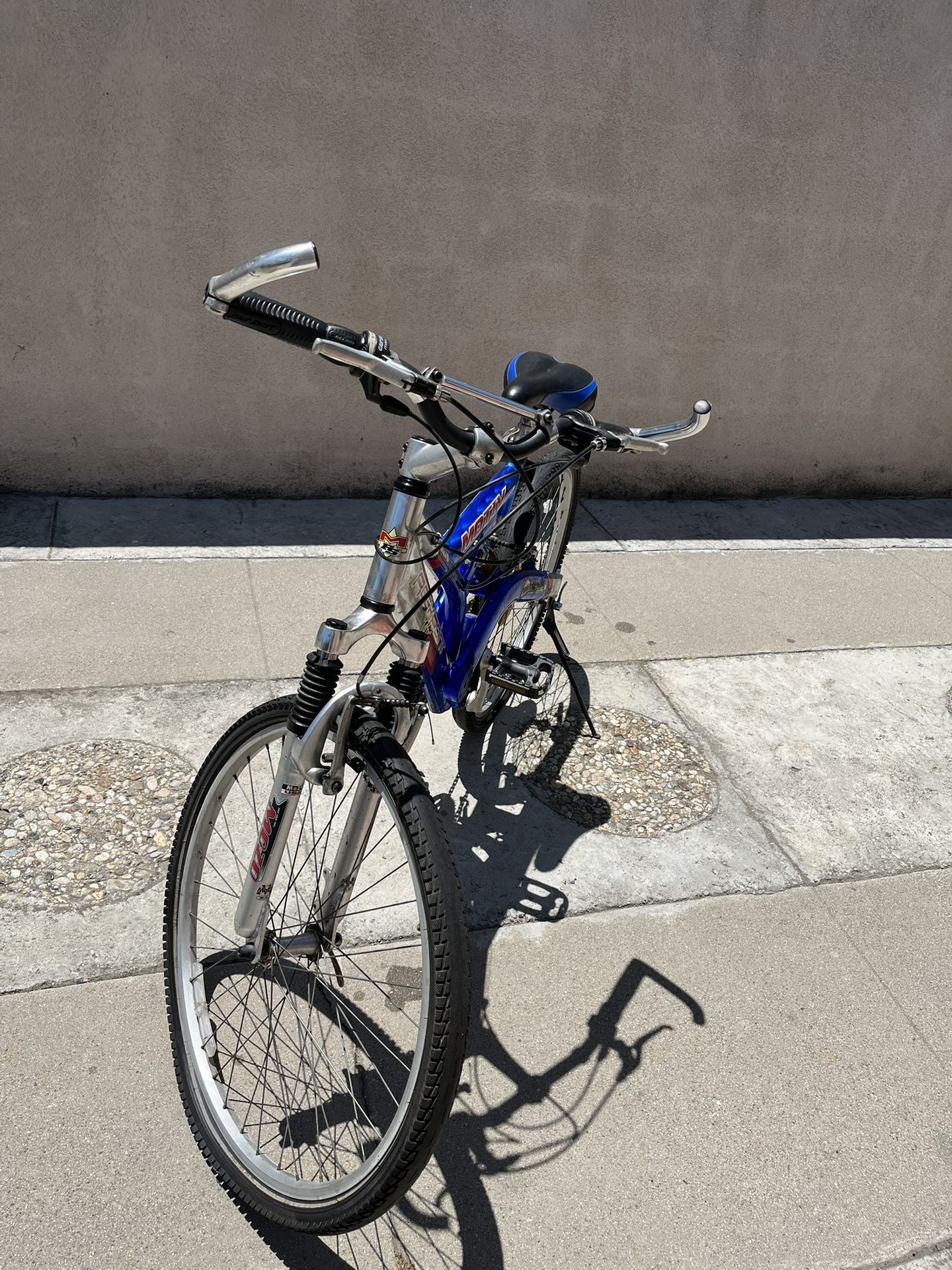 Rock Point Mountain Bicycle .