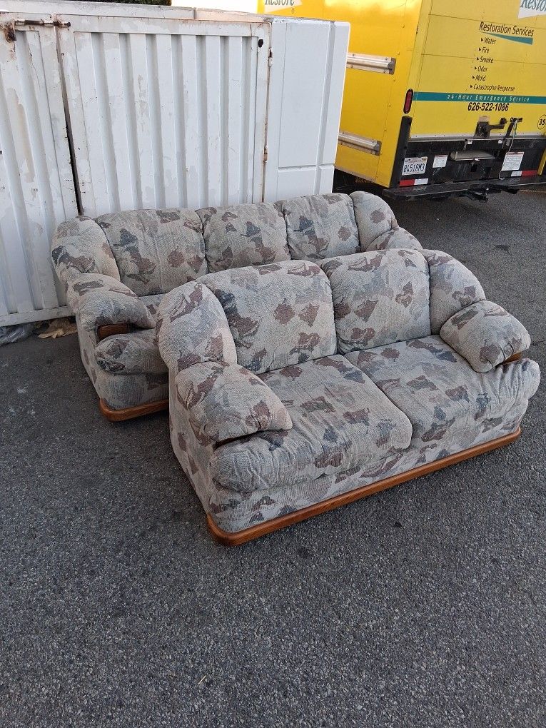 Free Couches