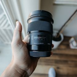 Sigma 50mm 1.4 EF Art Lens