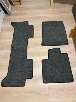 Rivian 1st Gen R1T Chilewich floor mats