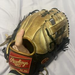 Rawlings Out Field Glove 