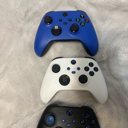 Xbox Controllers        read Description