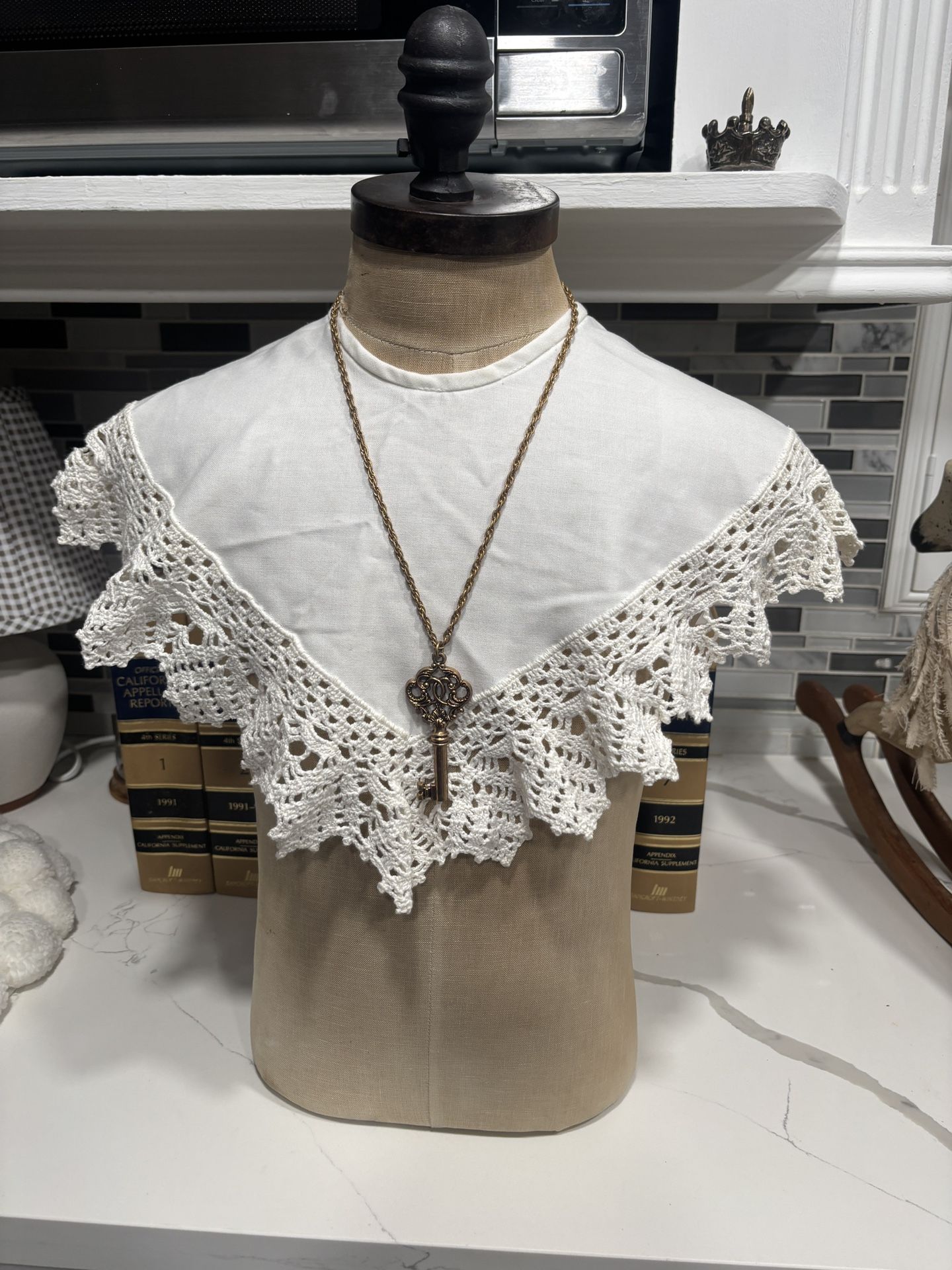 Vintage Mannequin & Decor