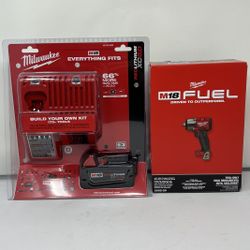Milwaukee M18 FUEL 1/2 in. Impact Wrench w/ 5.0Ah Starter Kit
