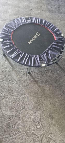 Workout trampoline