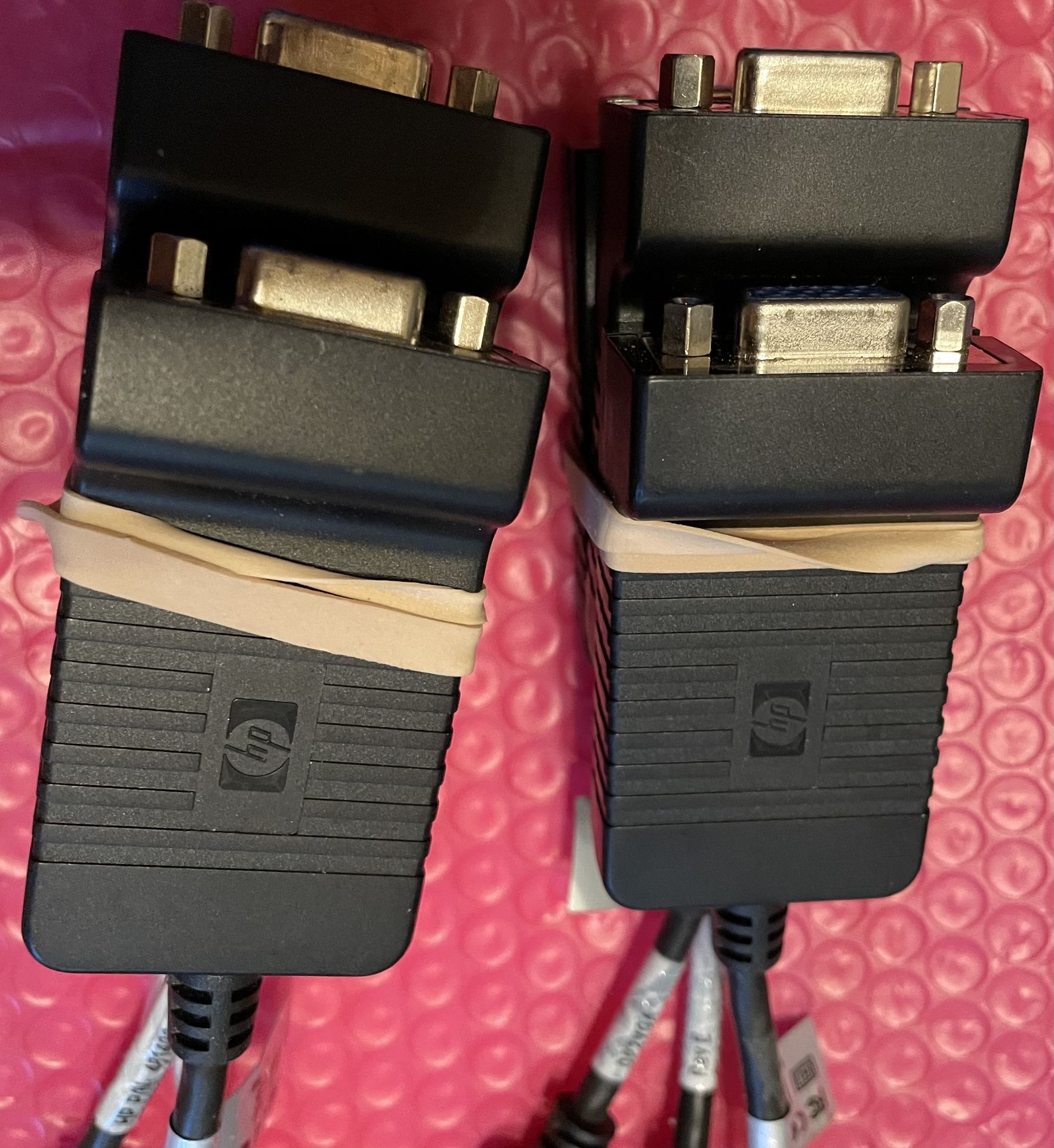 Lot of six display port to VGA adapters