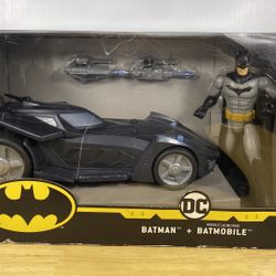 Mattel DC Batman Missions Batman + Missile Launching Batmobile Set True Moves LIKE NEW IN BOX!