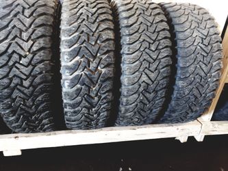 31×10.5/R15