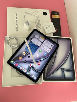 Apple iPad Air 11 (2025 / M3 chip ) 128GB Gray with keyboard, pen & Accessories (100% Battery + warranty)