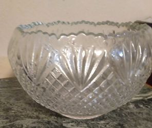 L.E. Smith Punch Bowl w/ 12 Glasses