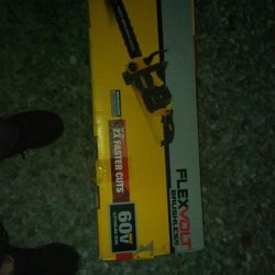 DeWalt Flexvolt Brushless 60v 16" Chainsaw Combo Kit