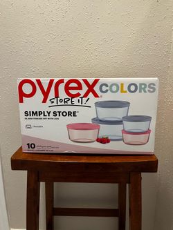Pyrex Bowls
