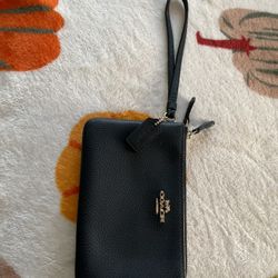 Coach Double Corner Zip Wallet 