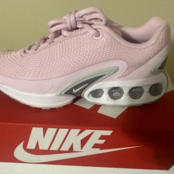 New Womens Nike Air Max Shoes