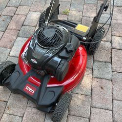 Toro recycler 21 inch gas self propelled lawn mower