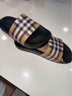 Burberry  Slides