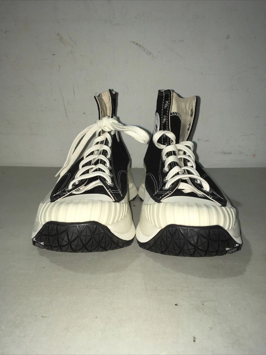 Converse 9 Women Traction Utility