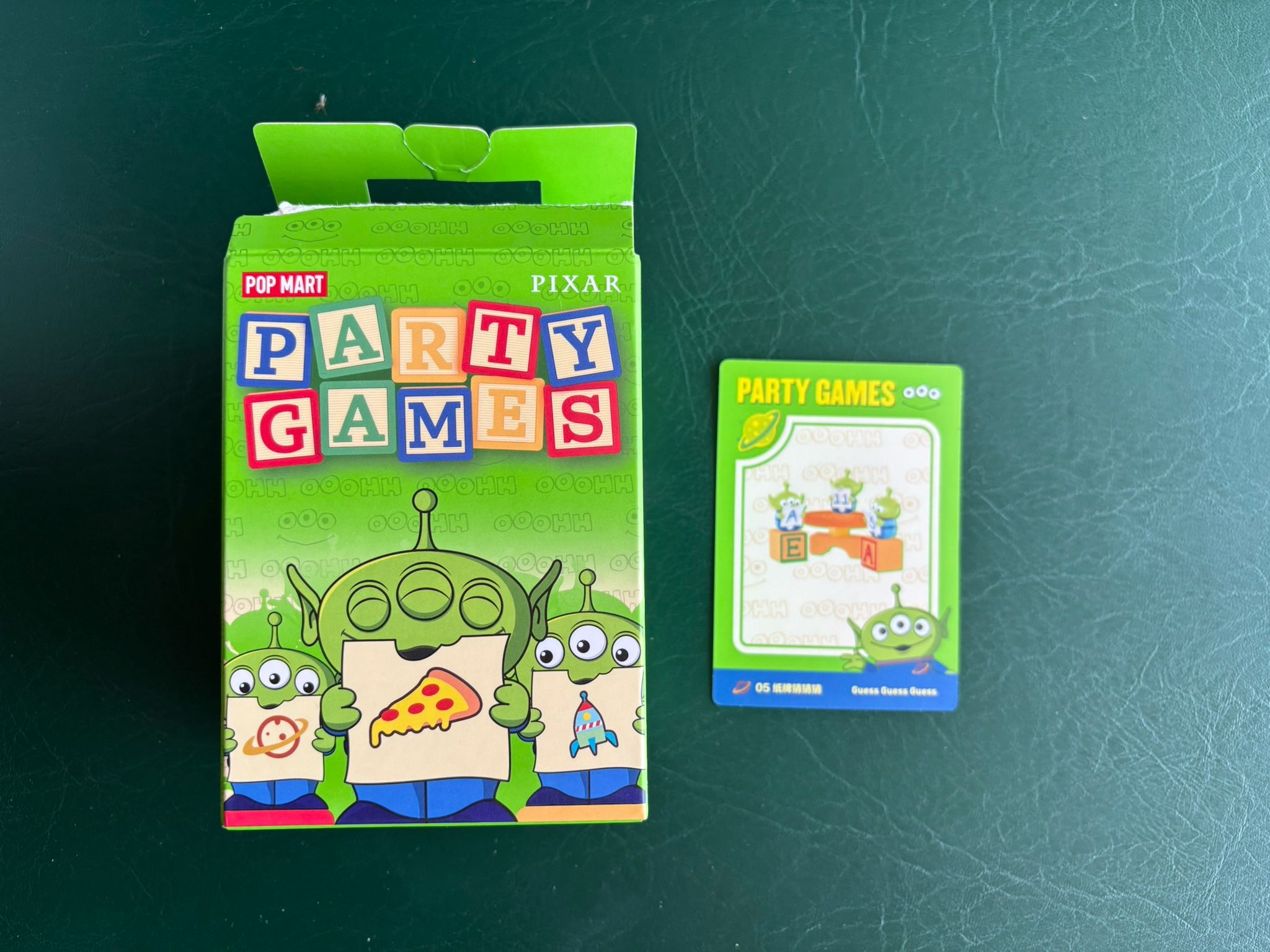 Popmart Party games Alien Set
