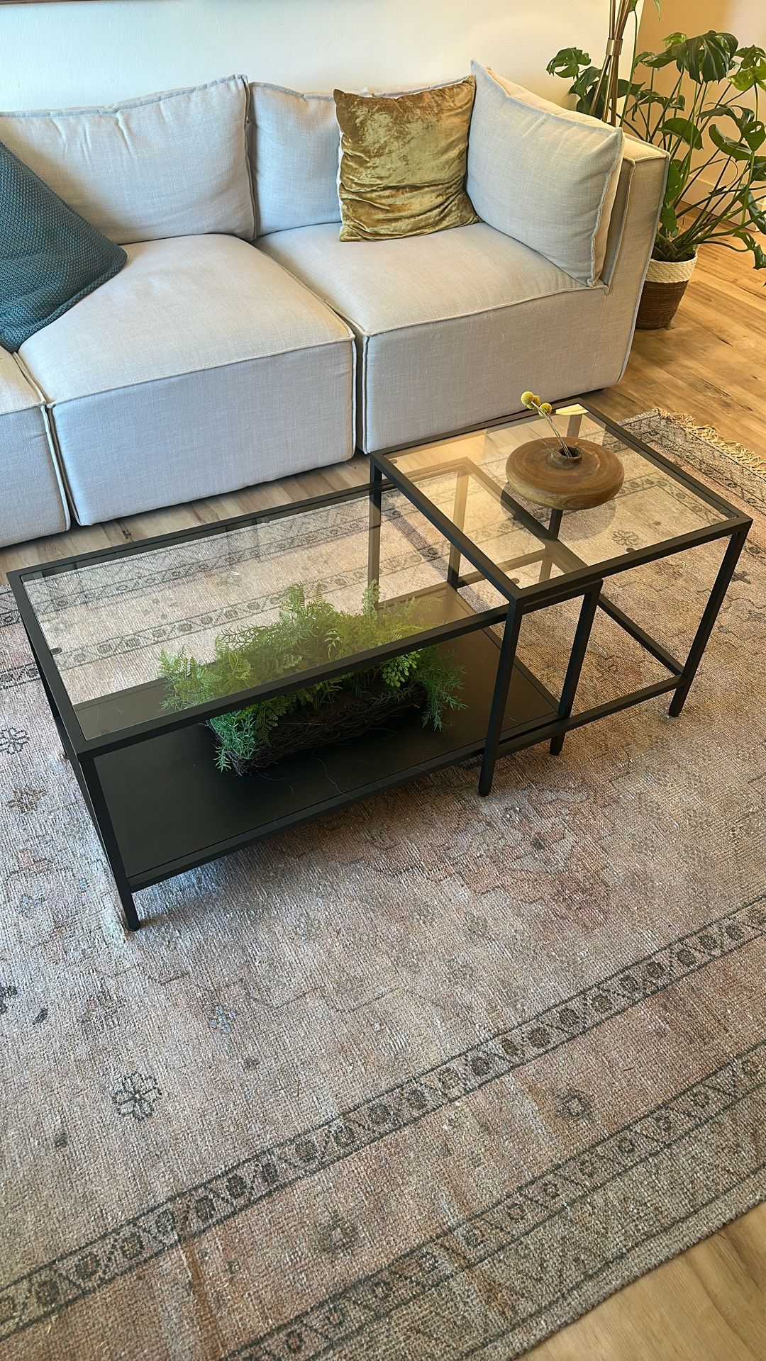 **Like New** Coffee Table