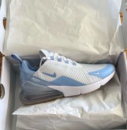 Nike Air Max - Woman’s 8.5 - BRAND NEW