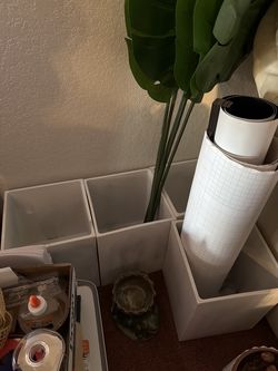 Marble pattern plant pots
