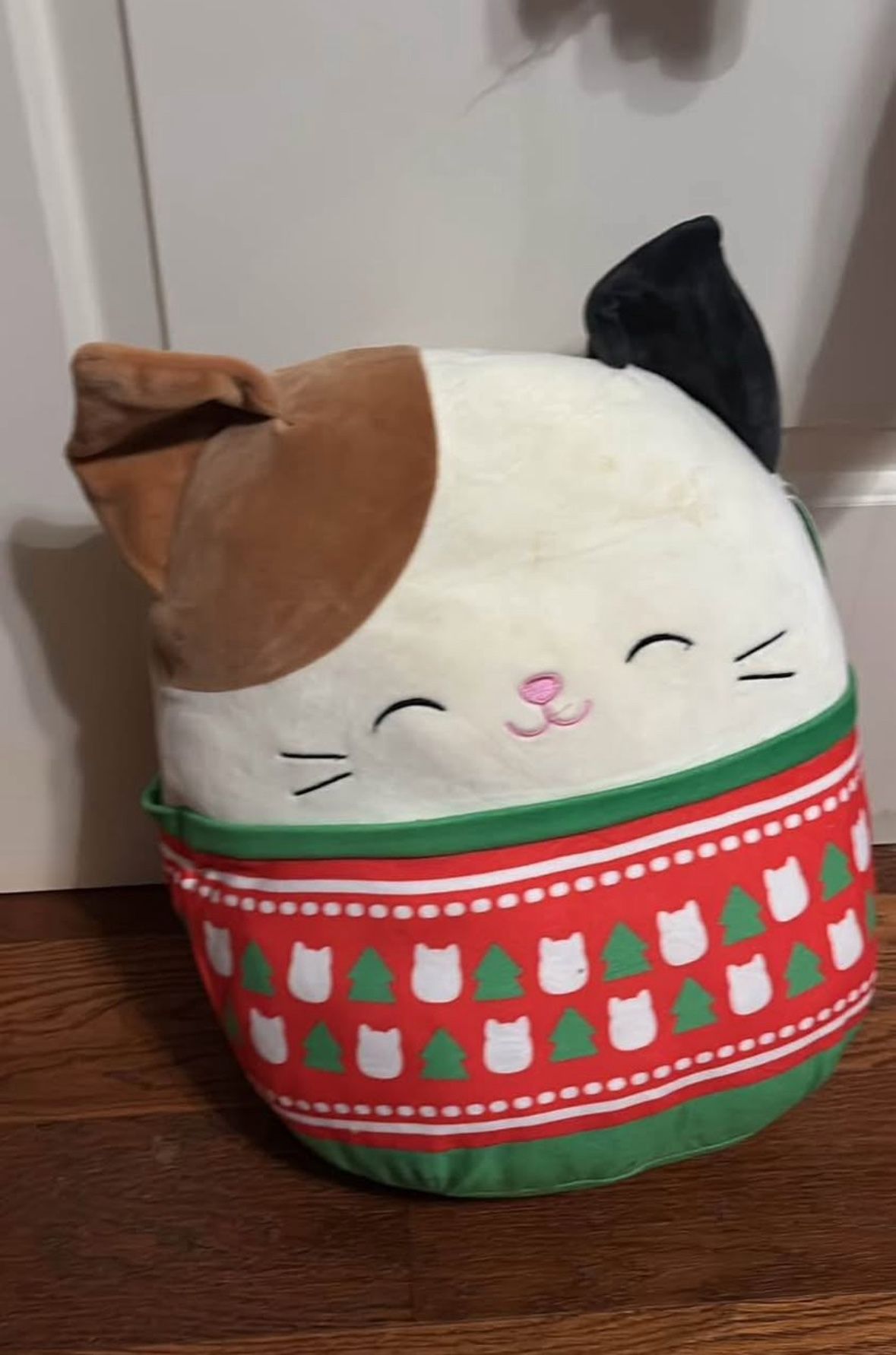Multiple Squishmallows For Sale Cat Ariel Bee