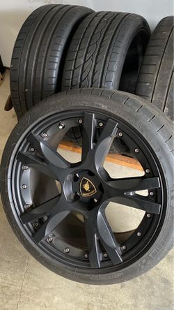 Lamborghini Wheels Perfect Condition No Curb Rash
