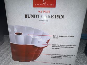 Bundt cake pan