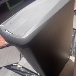 Simplehuman 40L Step Trash Can – Grey