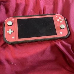 Nintendo Switch Lite Coral