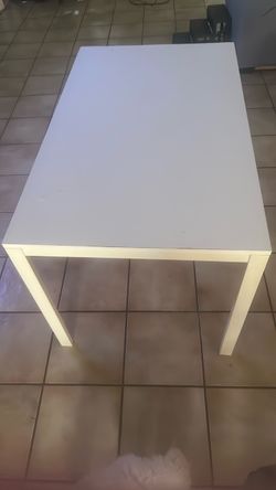 Desk/Table