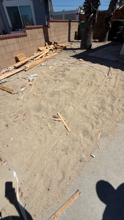 Free clean sand