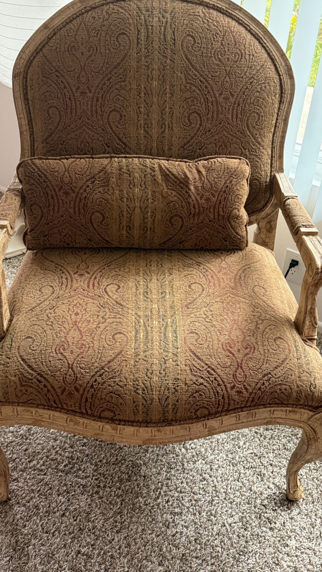 Classic Chair 