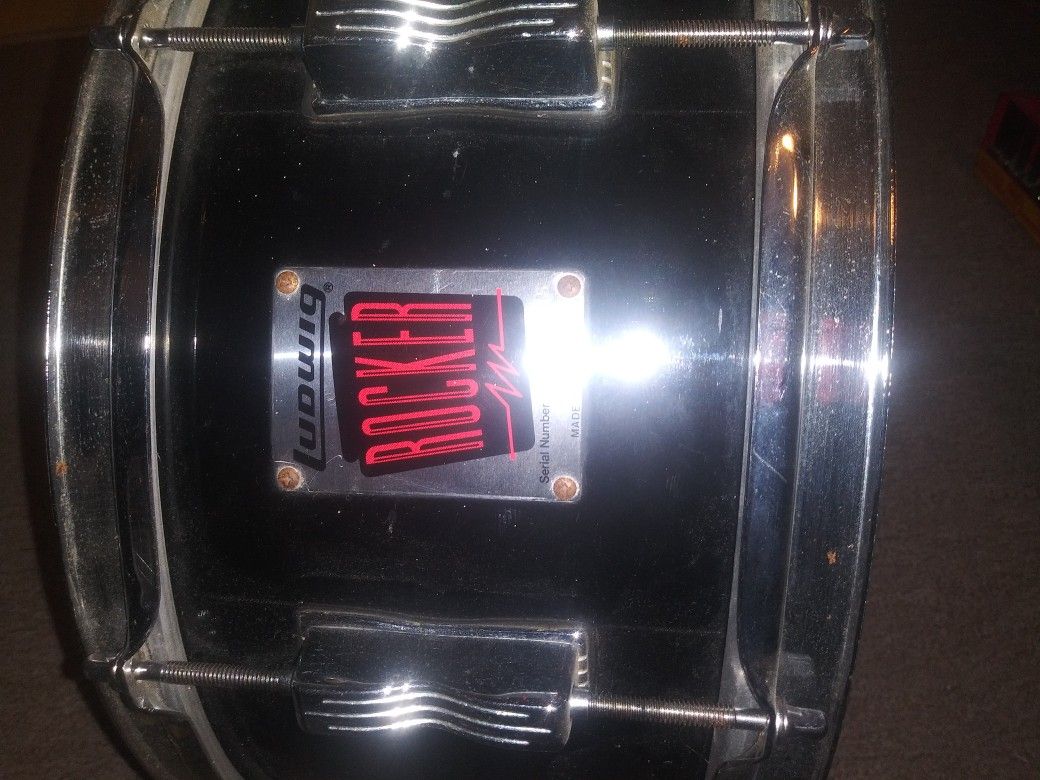 Ludwig Black Rocker snare drum
