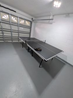 Ping pong table