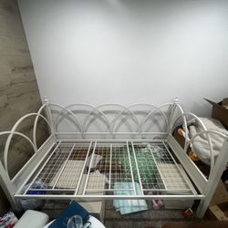 Twin Size Bed Frame (Day Bed)