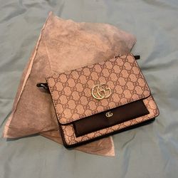 Crossbody 