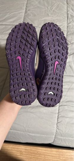 Indoor soccer shoes size 13.5