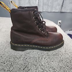 Dr.Martens industrial