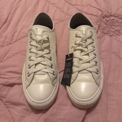  Converse Chuck Taylor All Star Low Top Leather Ivory