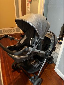 3 In 1 car seat stroller and base & bassinet for stroller