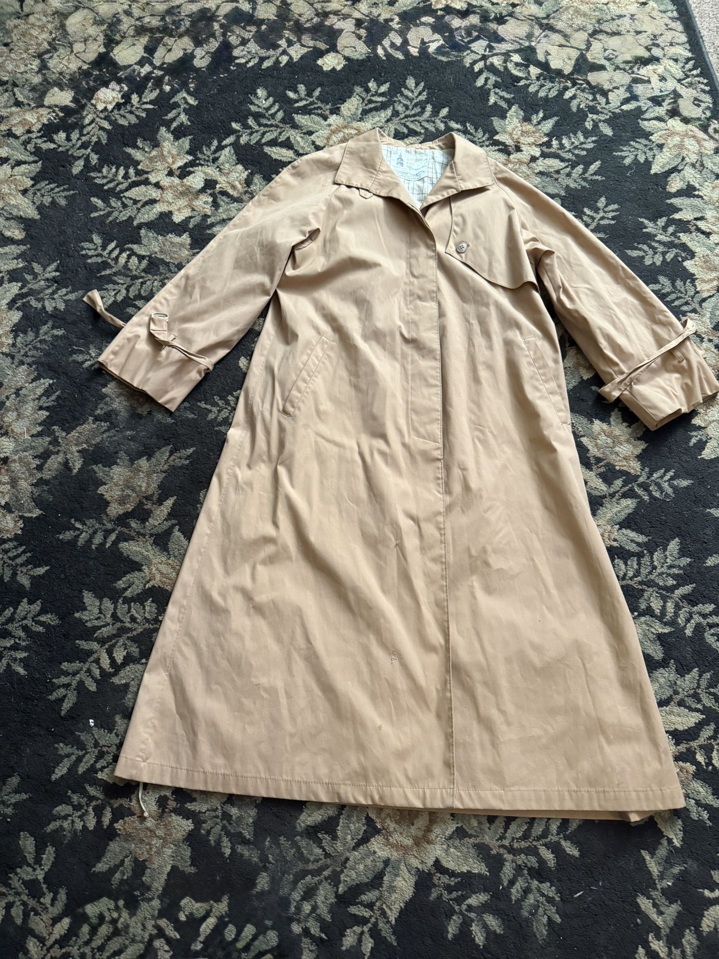 London fog women’s trench raincoat size 8 regular